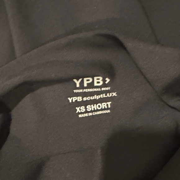 Abercrombie YPB Black Flared Yoga Pants - Picture 4 of 4
